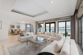 Frond M, Beachfront Villa, Palm Jumeirah - Mint Stay